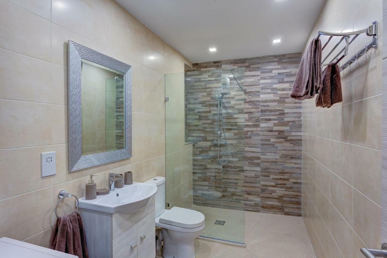 Harmony Apartments Msida Esterno foto